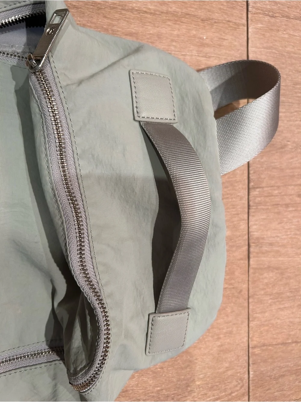 lululemon athletica sleek light
